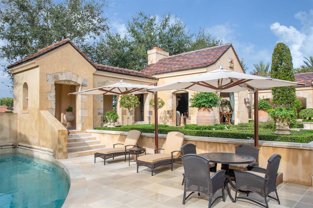 BRIDLE PATH OF P B POLO & COUNTRY CLUB - Residential