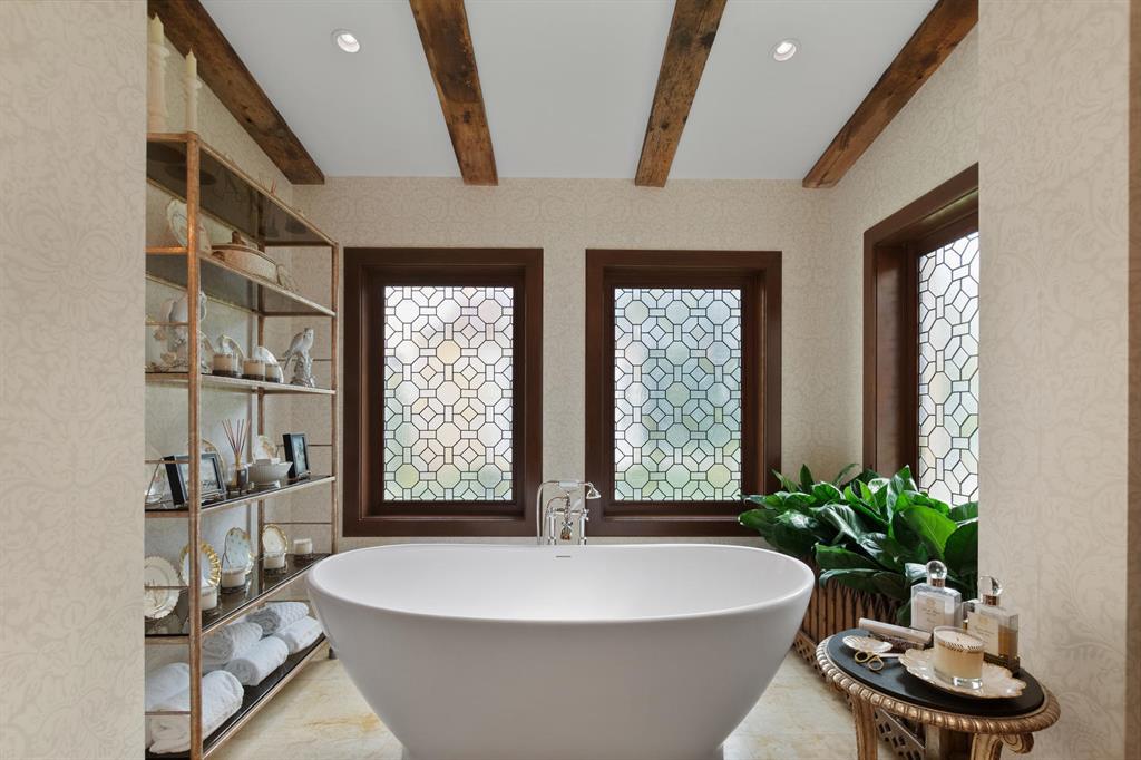 BRIDLE PATH OF P B POLO & COUNTRY CLUB - Residential