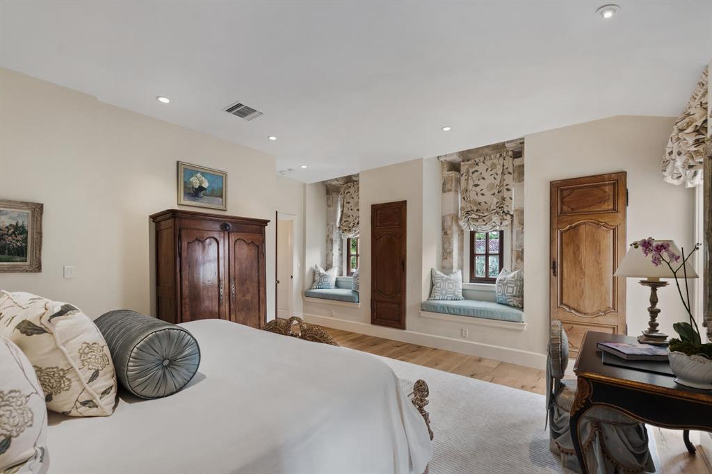 BRIDLE PATH OF P B POLO & COUNTRY CLUB - Residential