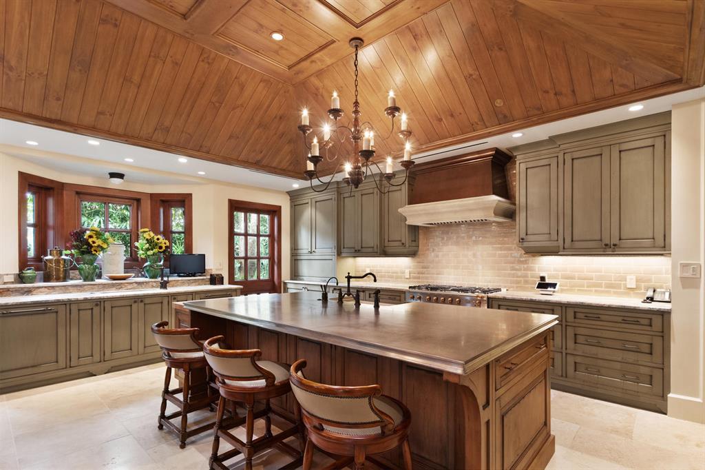 BRIDLE PATH OF P B POLO & COUNTRY CLUB - Residential