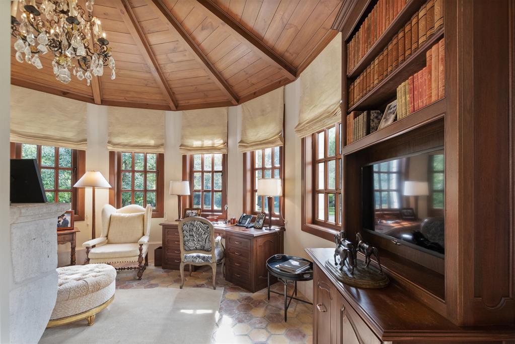 BRIDLE PATH OF P B POLO & COUNTRY CLUB - Residential