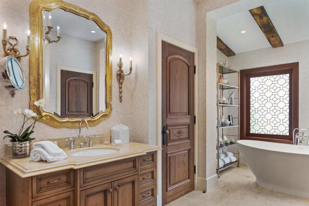 BRIDLE PATH OF P B POLO & COUNTRY CLUB - Residential