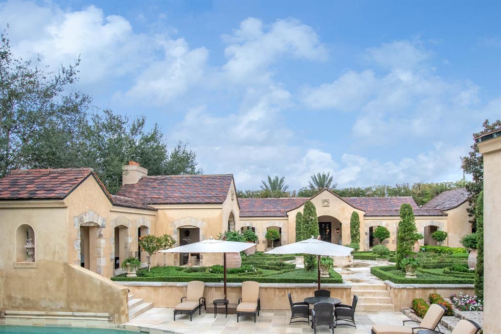 BRIDLE PATH OF P B POLO & COUNTRY CLUB - Residential