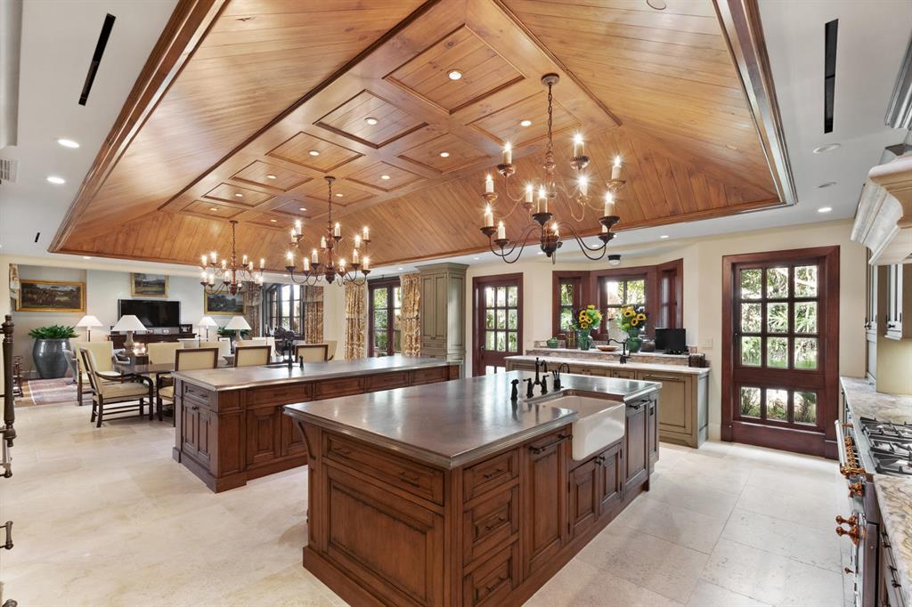 BRIDLE PATH OF P B POLO & COUNTRY CLUB - Residential