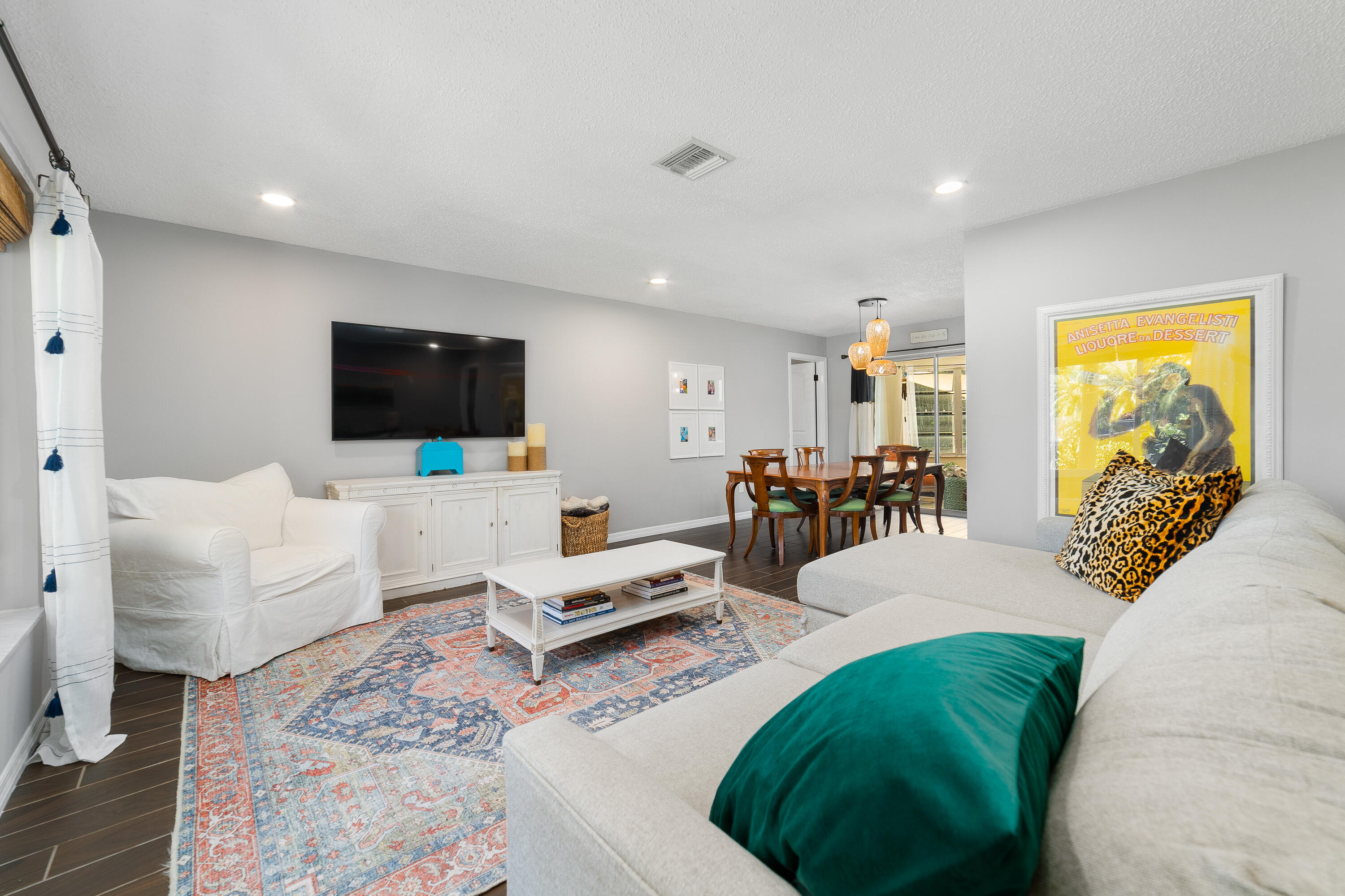 73 W Palm Avenue