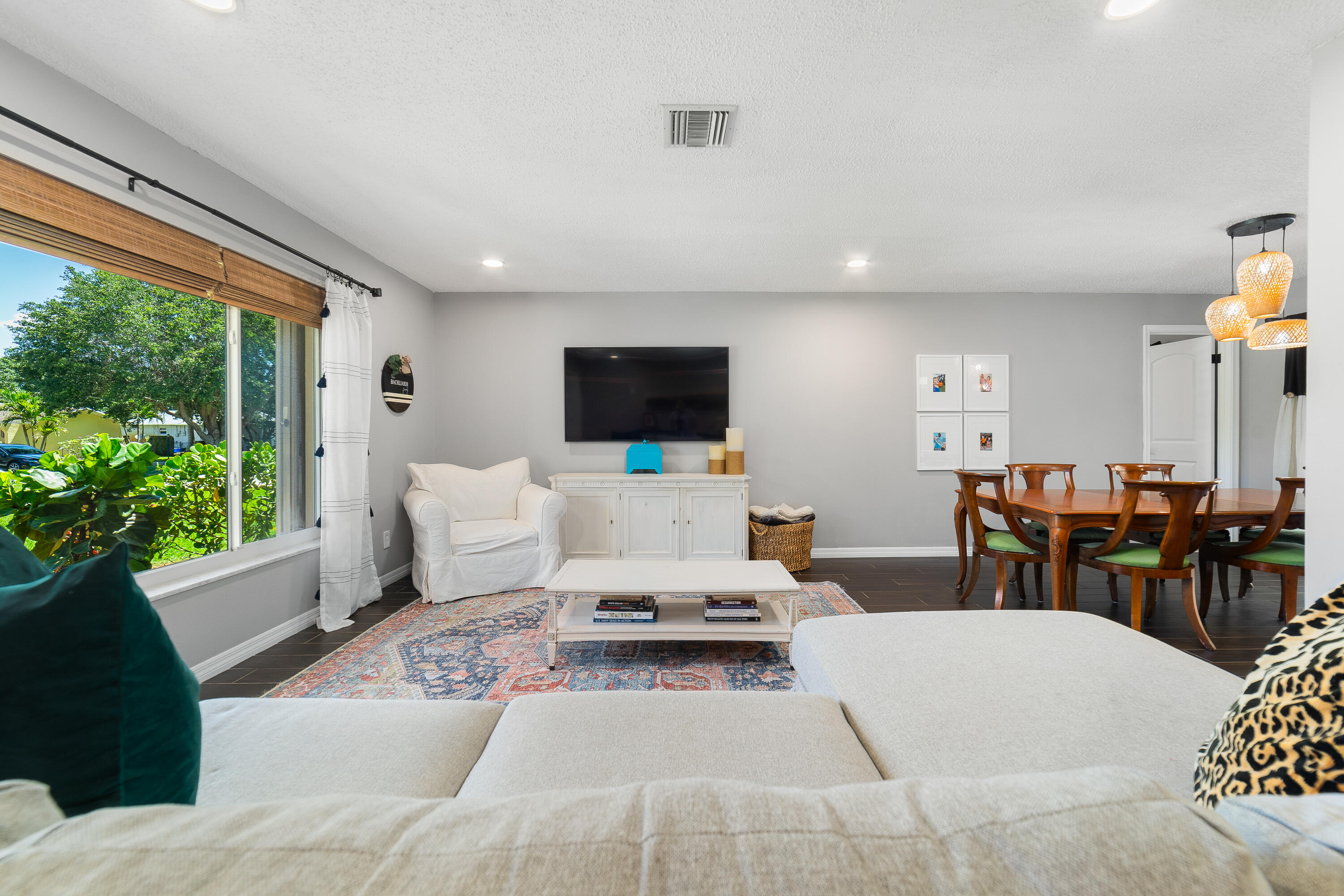 73 W Palm Avenue