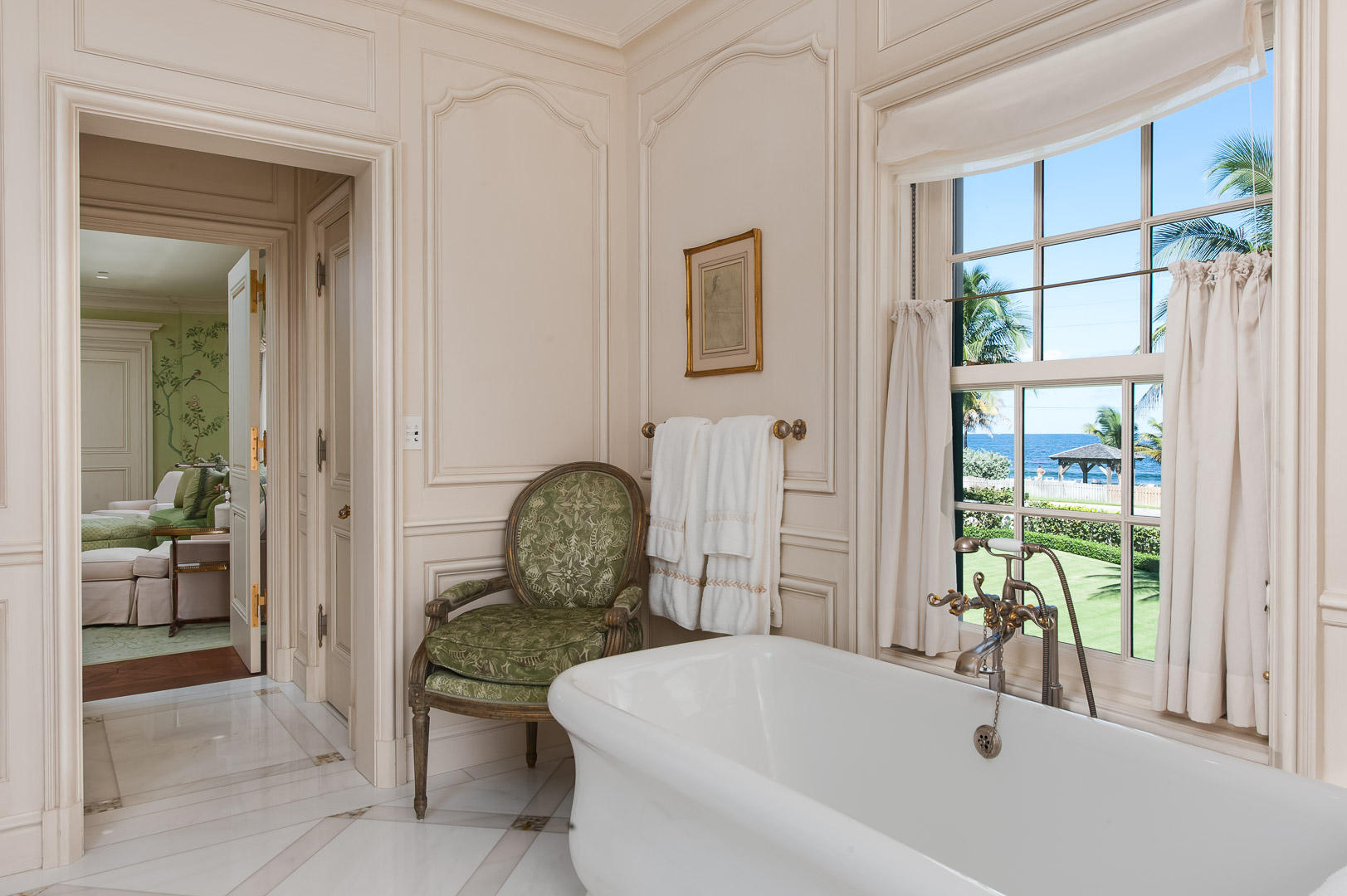 EL ENCANTO 2 - Residential