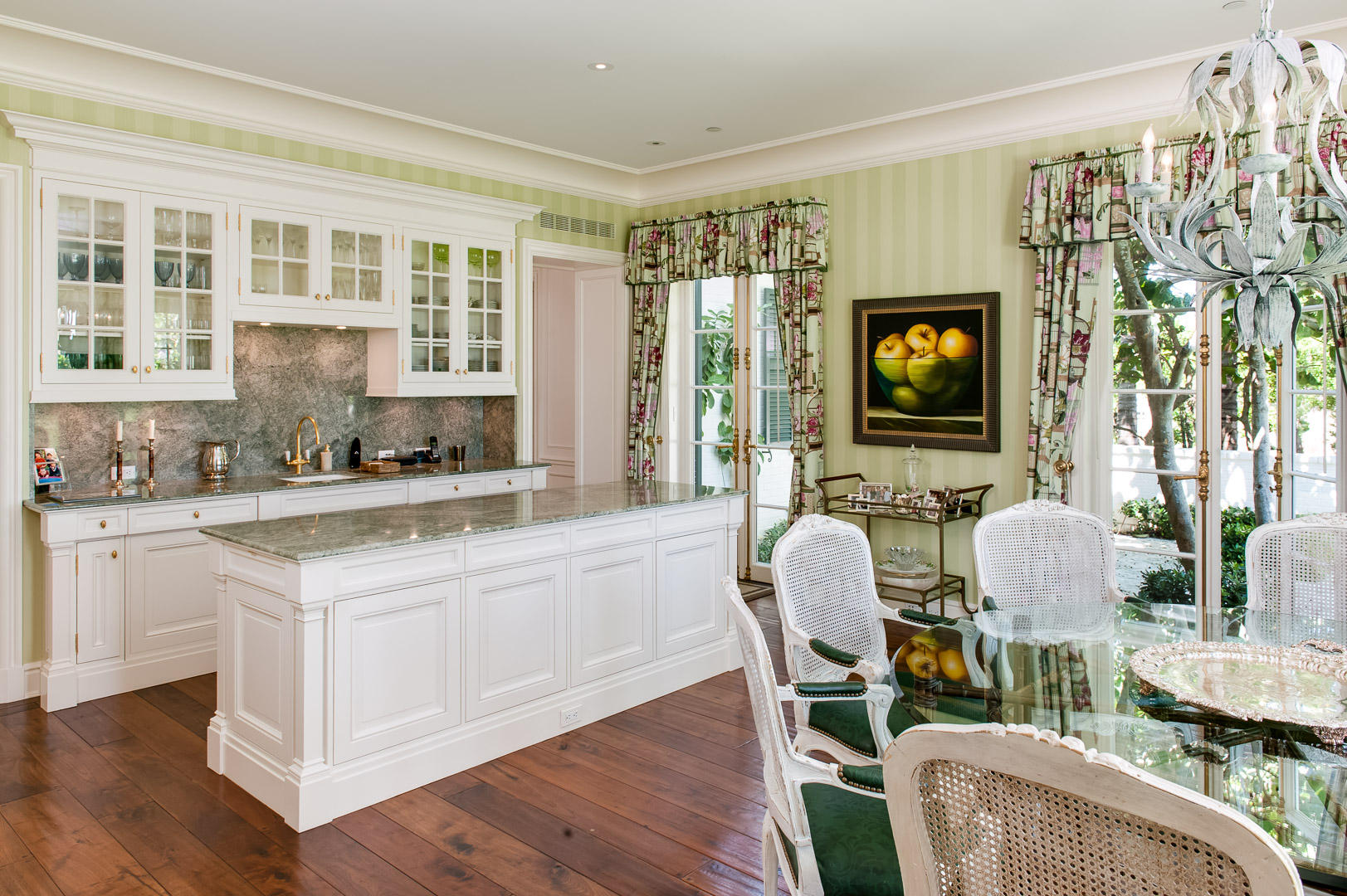 EL ENCANTO 2 - Residential