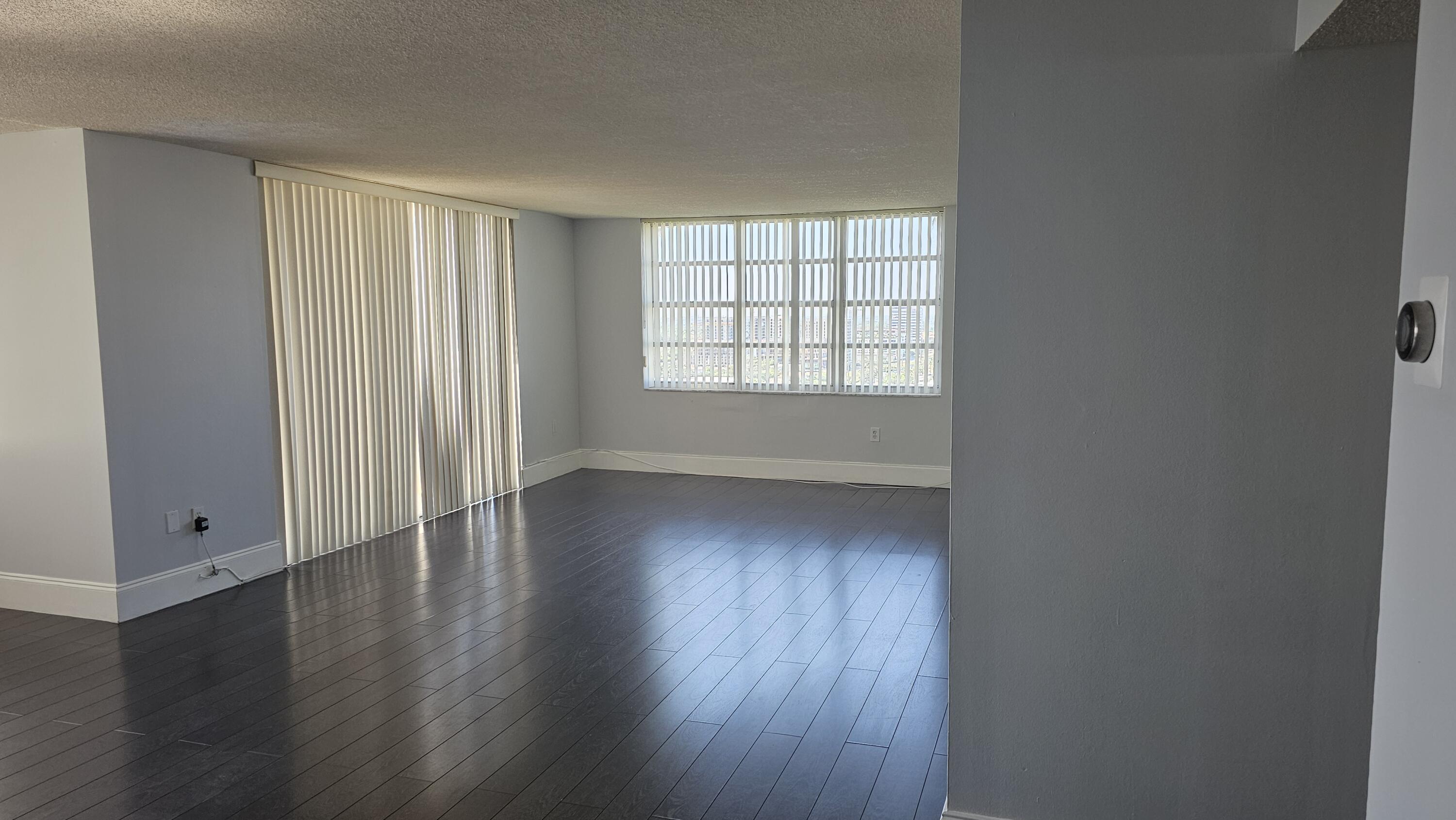 COMMODORE PLAZA CONDO - Residential Lease