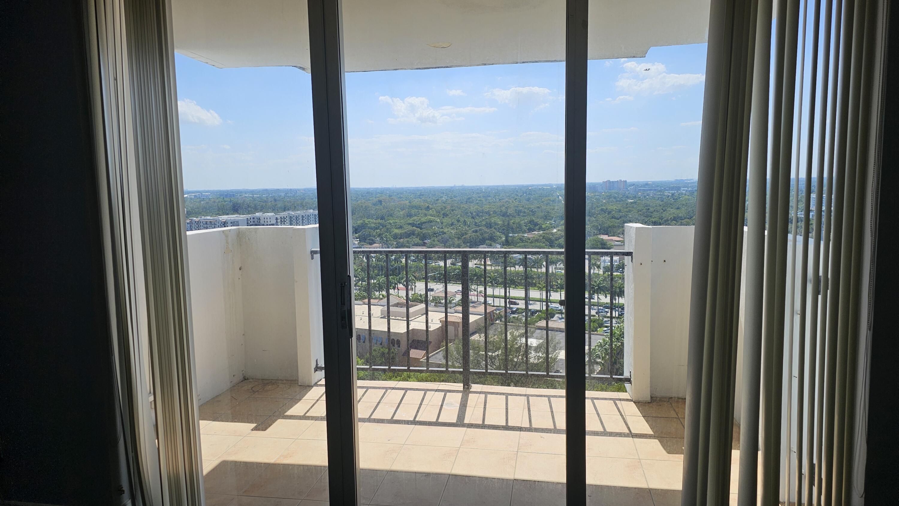 COMMODORE PLAZA CONDO - Residential Lease