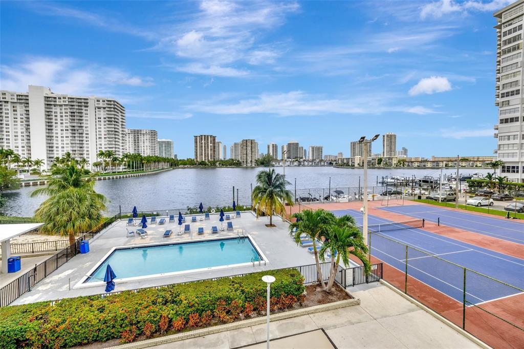 COMMODORE PLAZA CONDO - Residential Lease