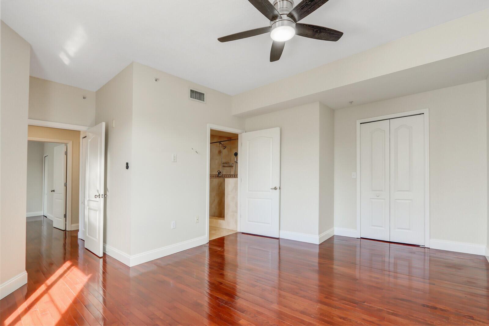 RESIDENCES AT LEGACY PLAC - Residential Lease
