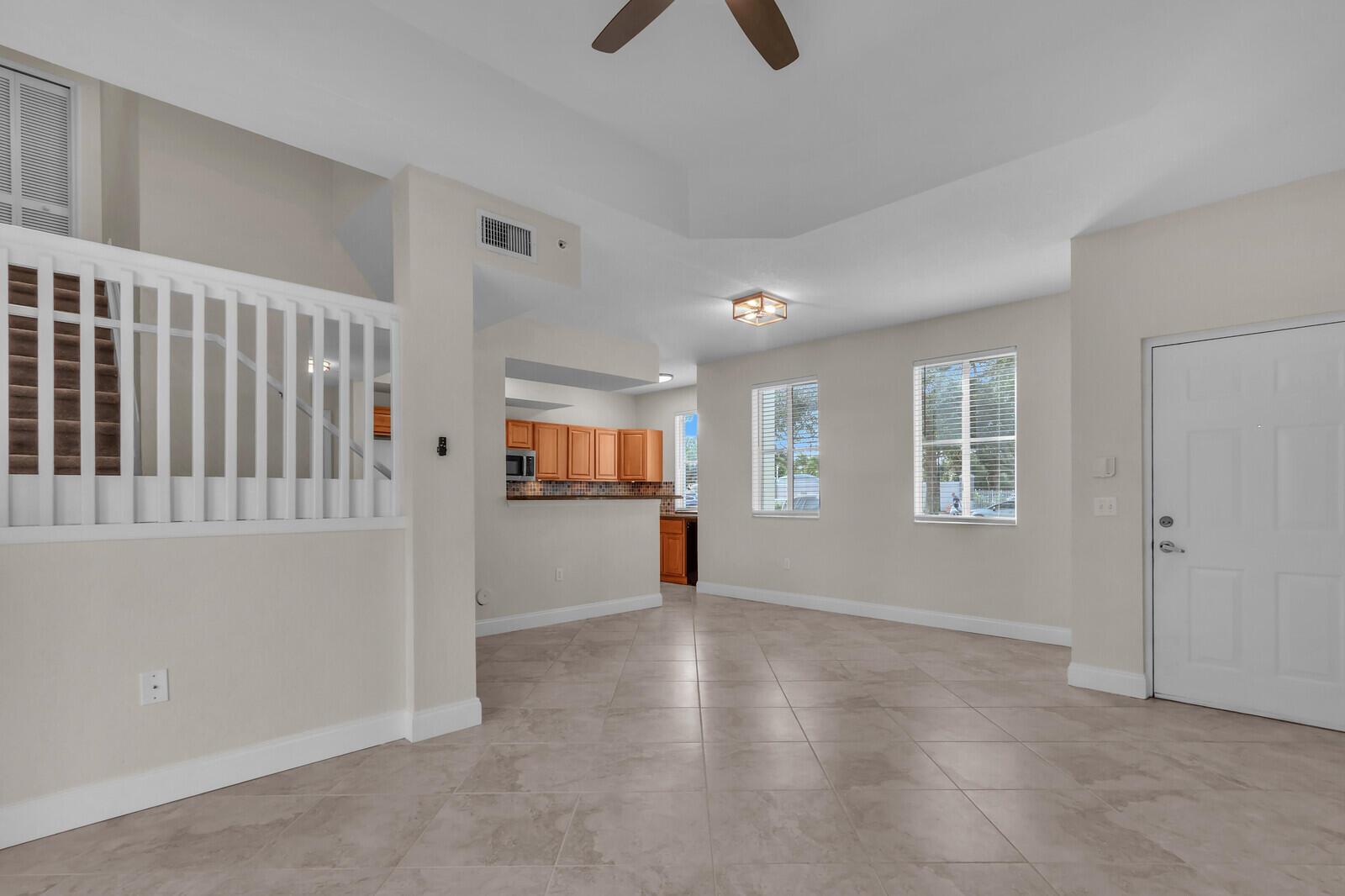 RESIDENCES AT LEGACY PLAC - Residential Lease