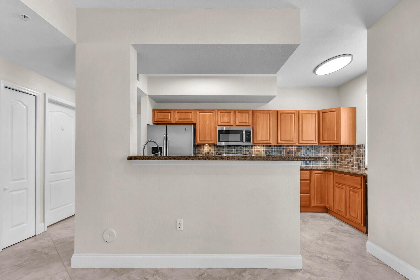 RESIDENCES AT LEGACY PLAC - Residential Lease