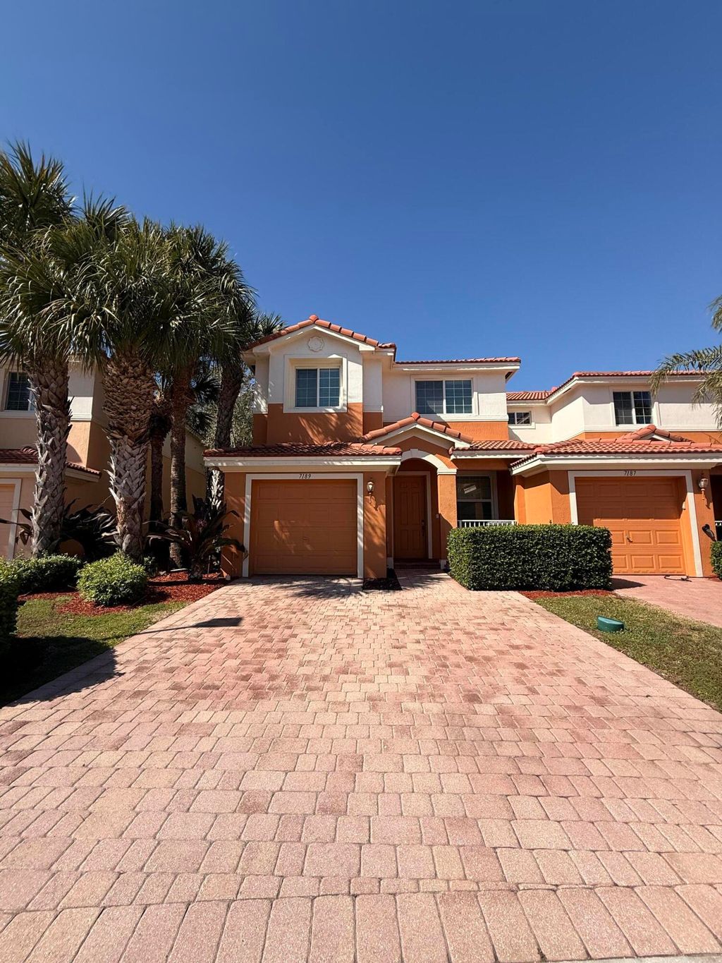 Photo of 7189 Briella Drive, Boynton Beach, FL 33437 (MLS # R11164054)