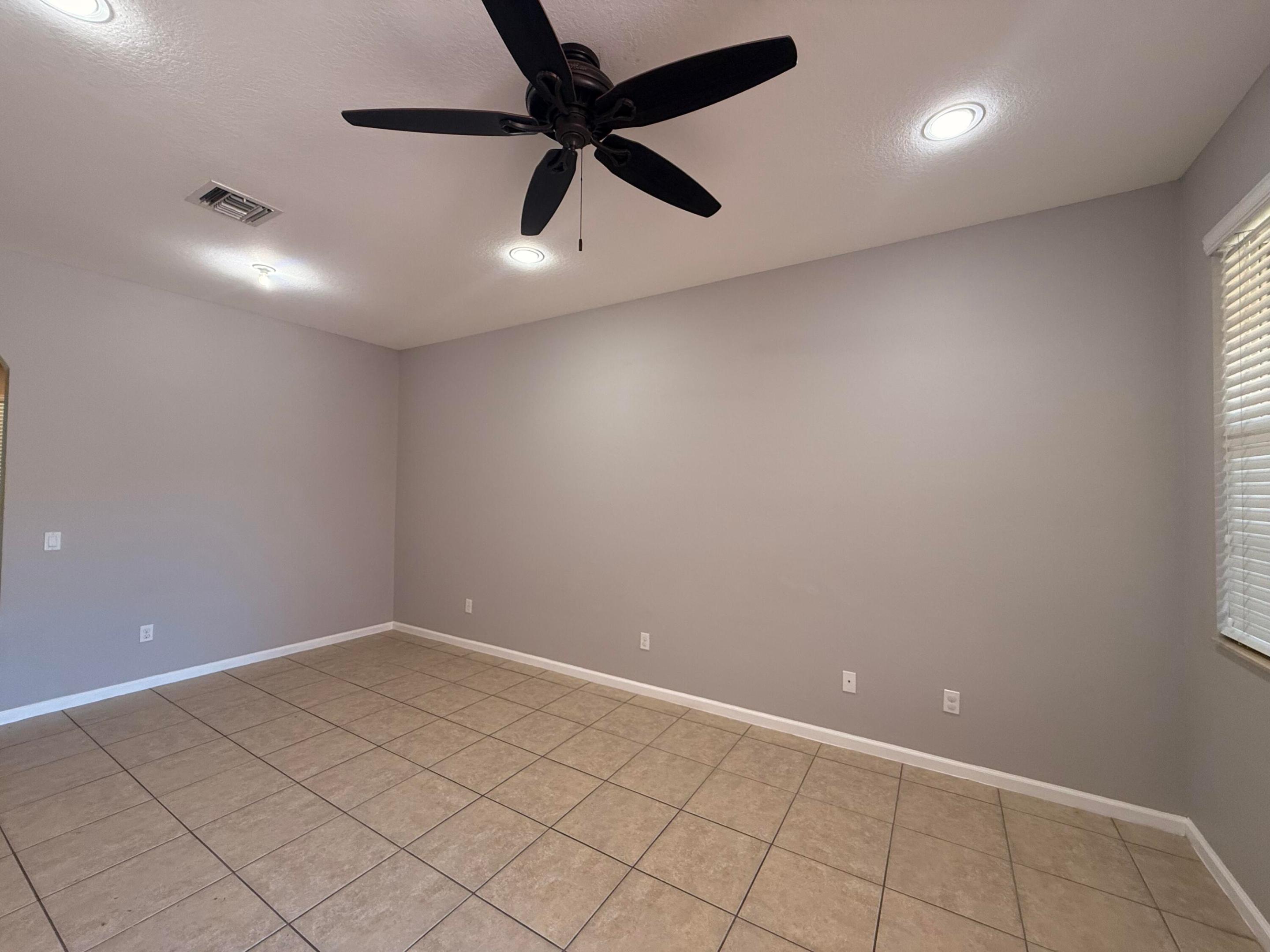 BRIELLA 4 CONDO - Residential Lease