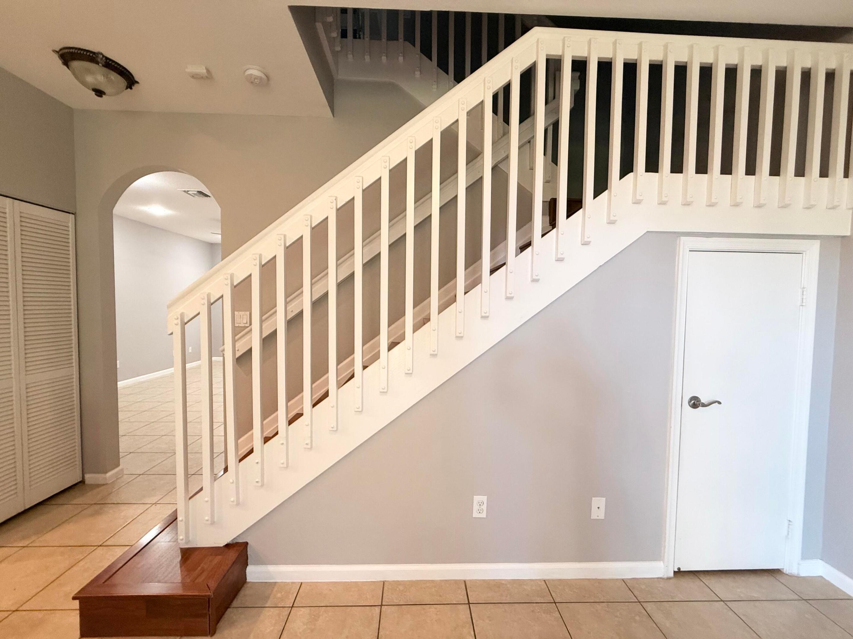 BRIELLA 4 CONDO - Residential Lease