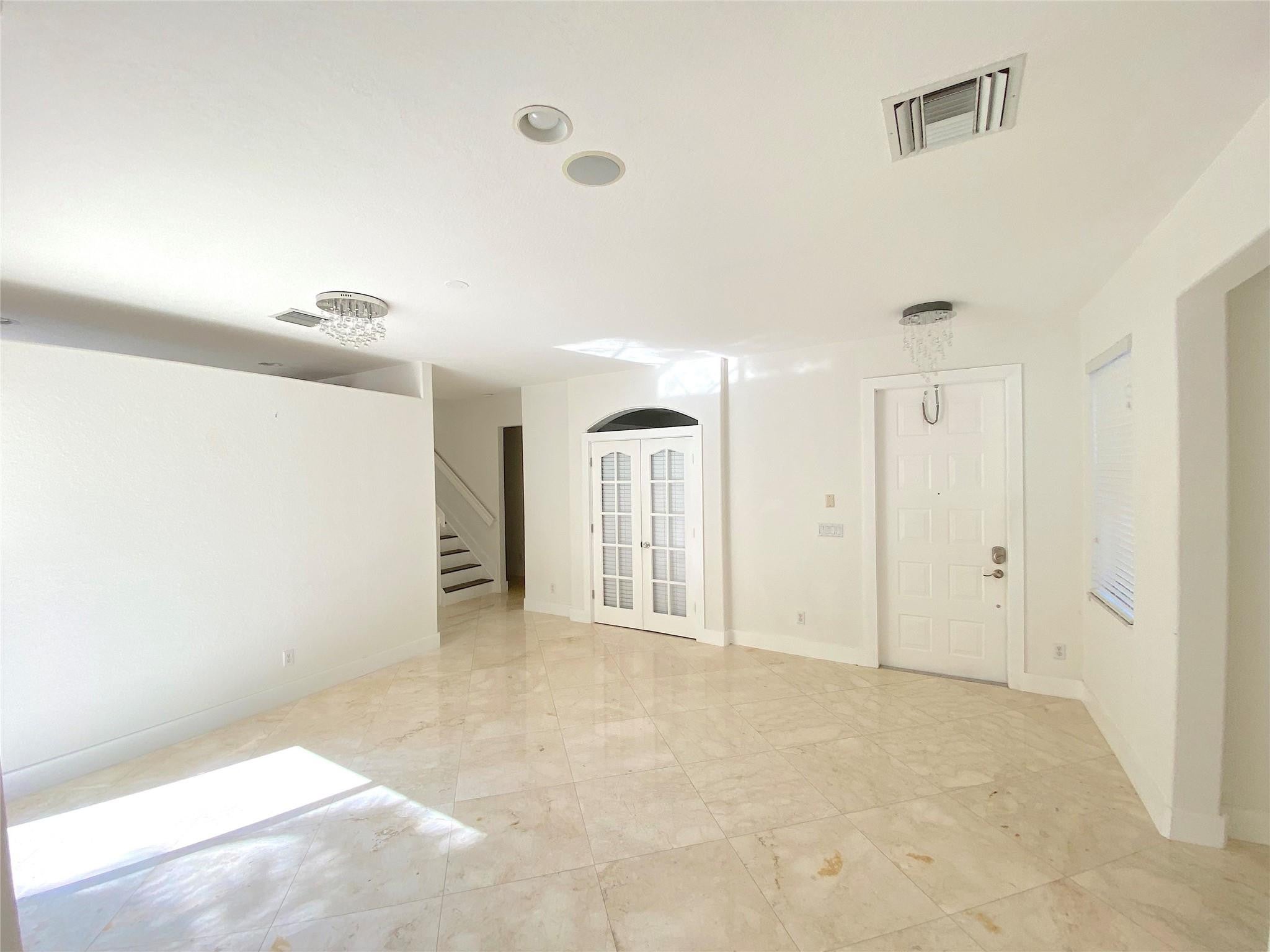 5830 NW 119TH Drive