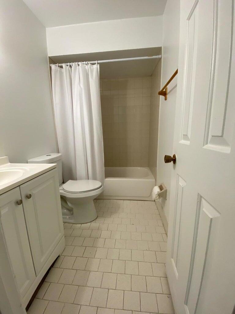 Glenwood Village Condo - Residential