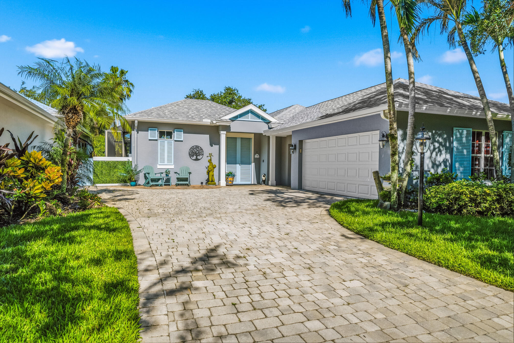 228 Oak Hammock Circle SW