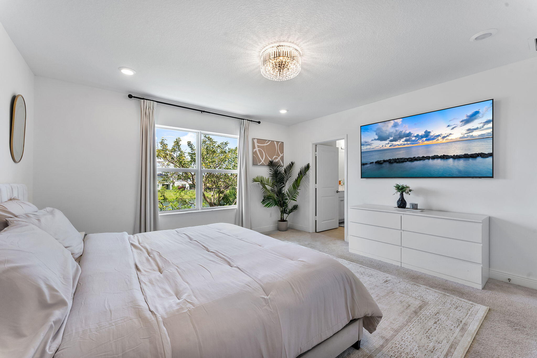 CRYSTAL LAKE 1ST SEC - Residential