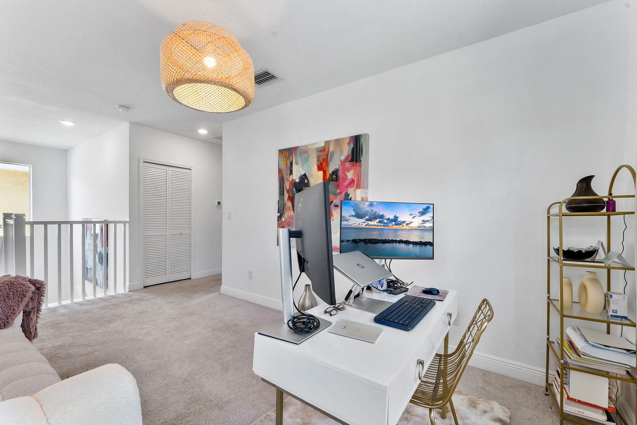 CRYSTAL LAKE 1ST SEC - Residential