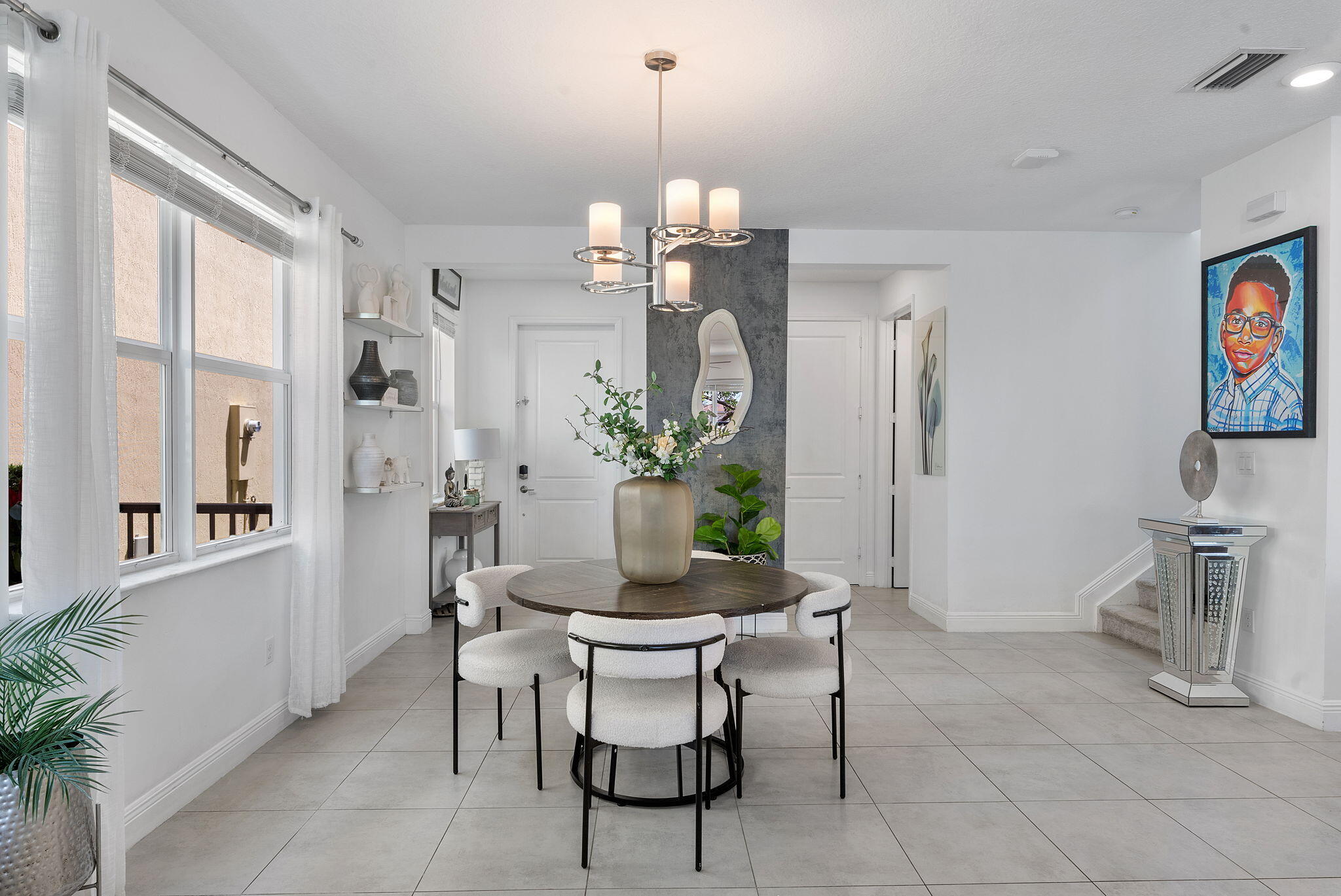 CRYSTAL LAKE 1ST SEC - Residential