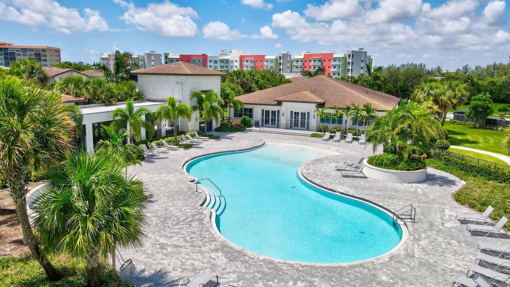 Photo of 1131 Veleiros Boulevard, Deerfield Beach, FL 33064 (MLS # B26020308)