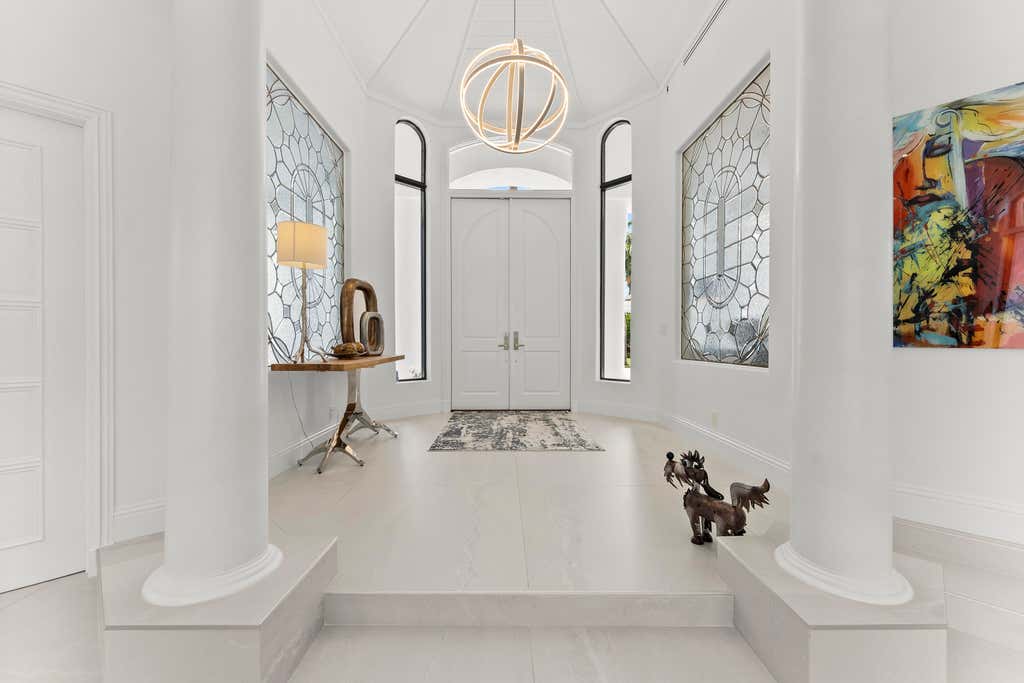 Photo of 4451 Bocaire Boulevard, Boca Raton, FL 33487 (MLS # B26060611)