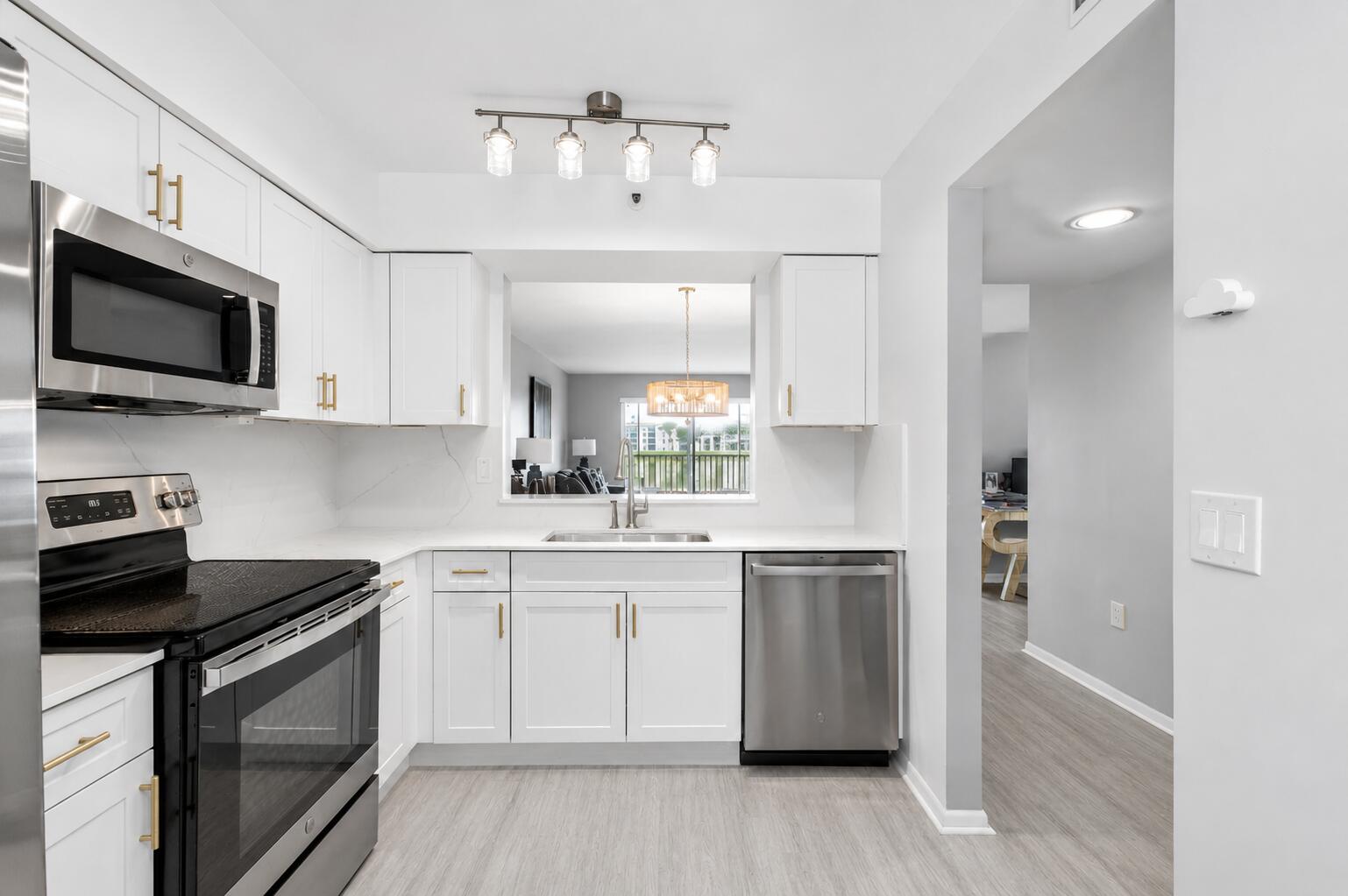 14112 Huntington Pointe Drive 210