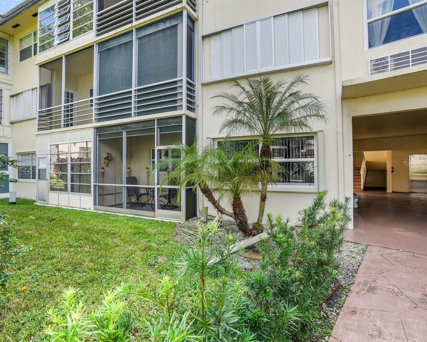 Lauderhill East - Residential
