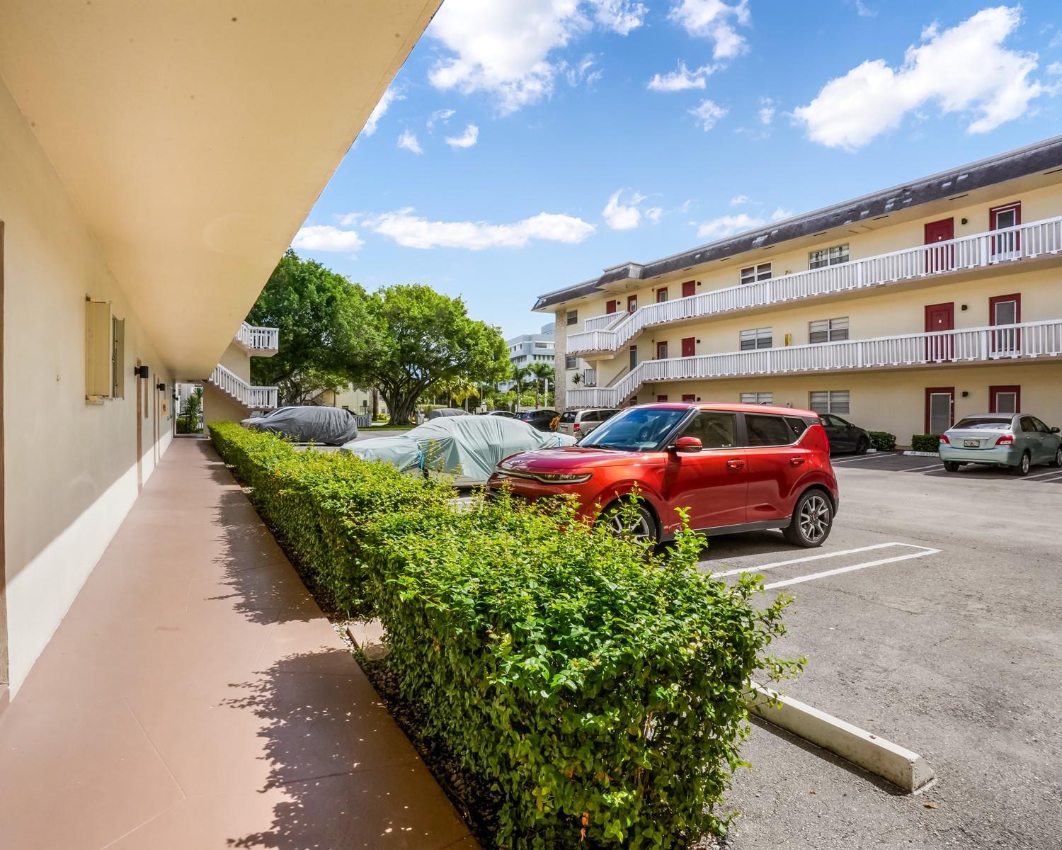 Lauderhill East - Residential