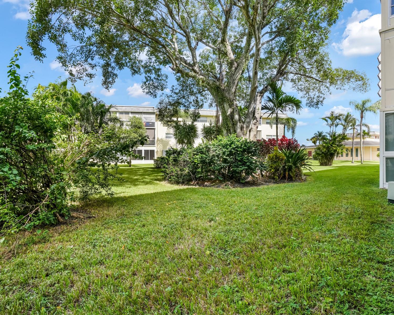 Lauderhill East - Residential