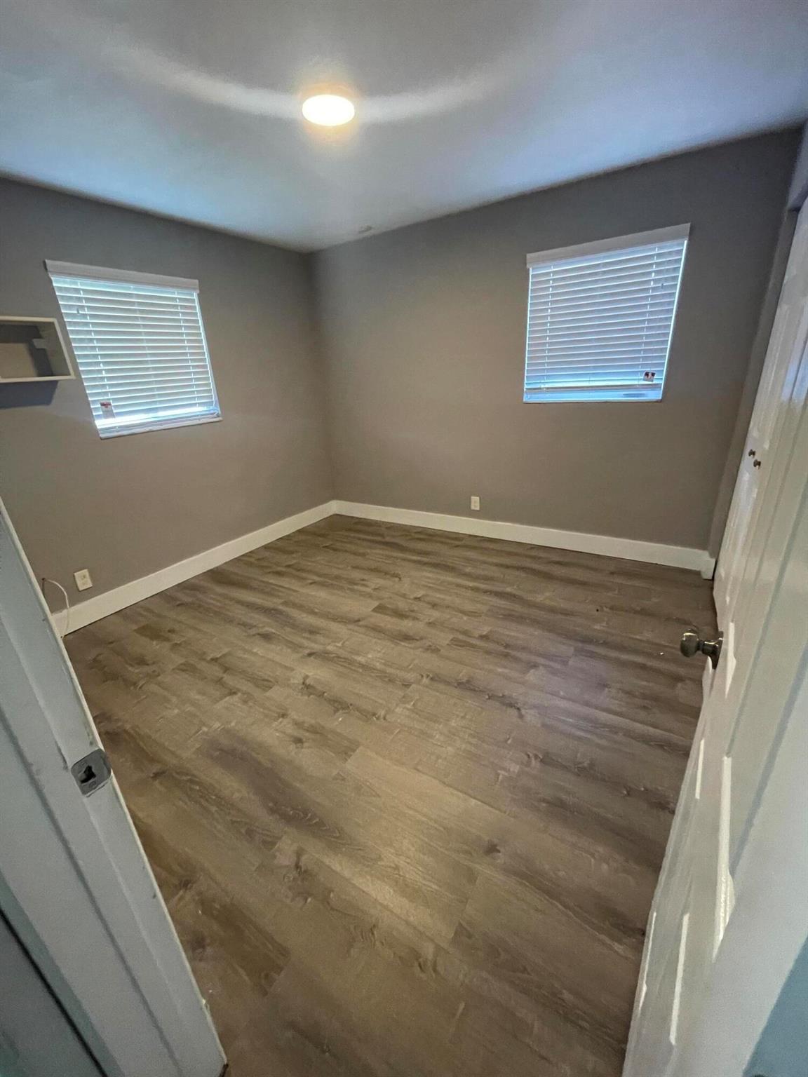 SUNNYSIDE ESTS PL IN - Residential Lease