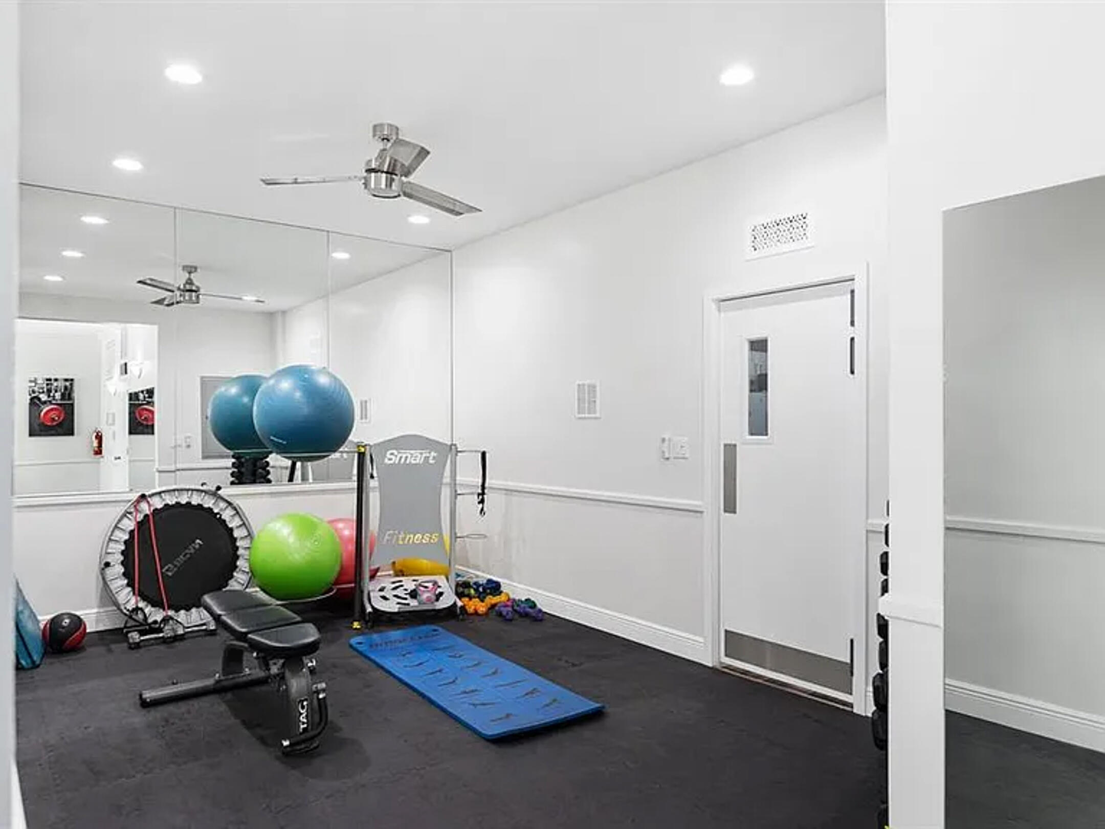 EVERGLADES HOUSE - Residential