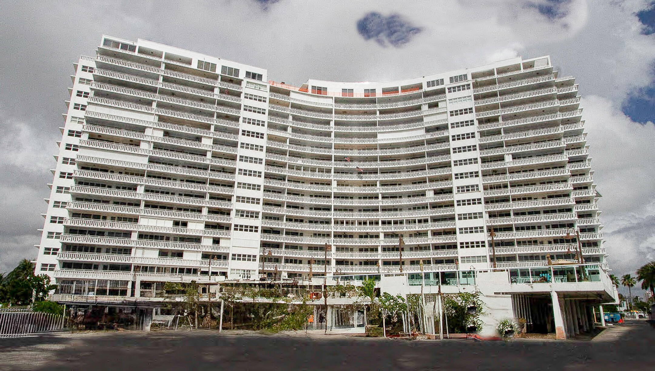 EVERGLADES HOUSE - Residential