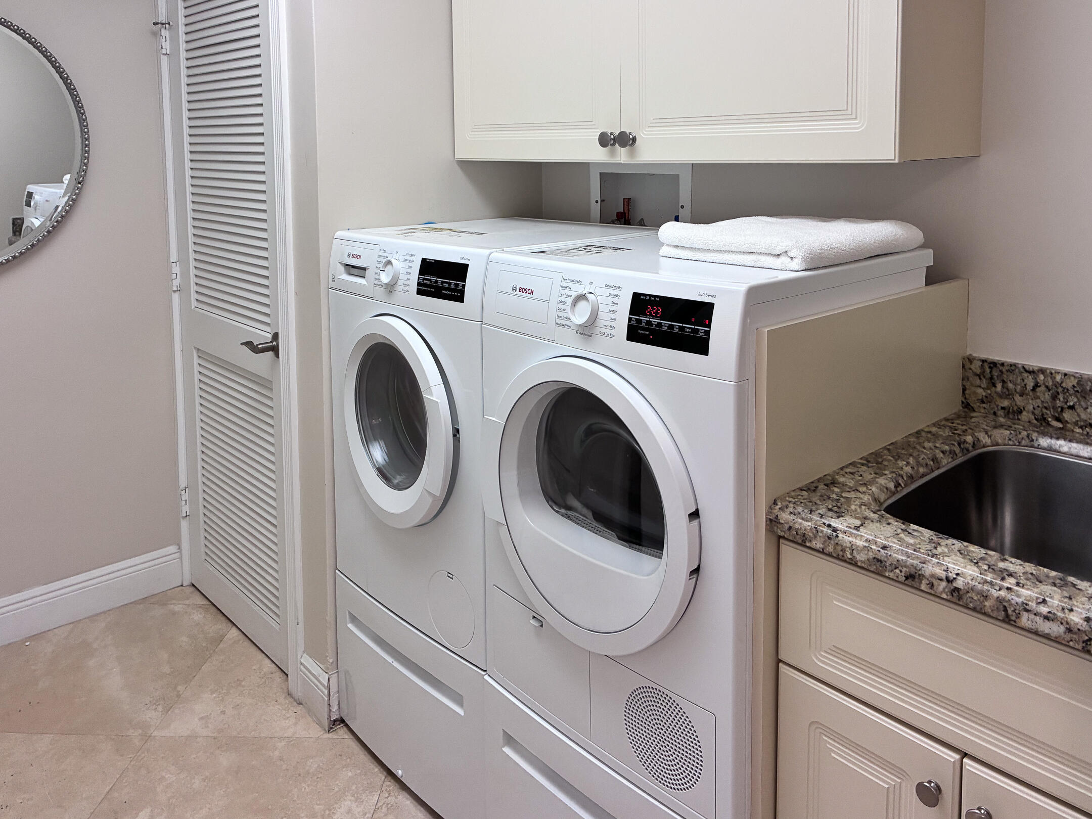 EVERGLADES HOUSE - Residential