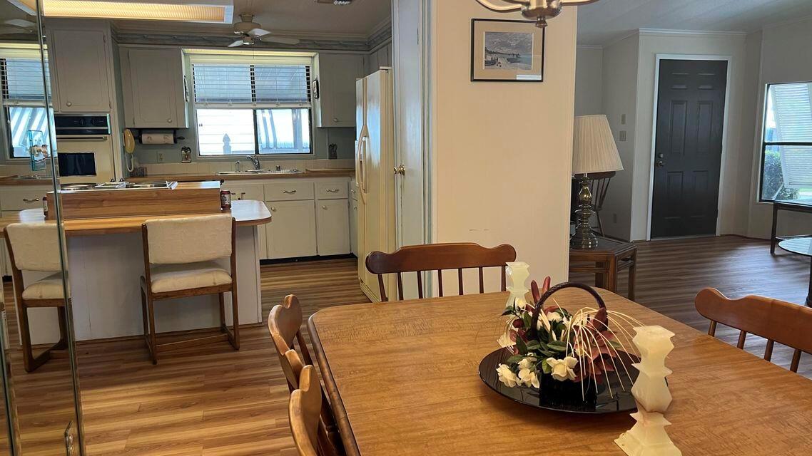 CAMBRIDGE AT HERITAGE RID - Residential Lease