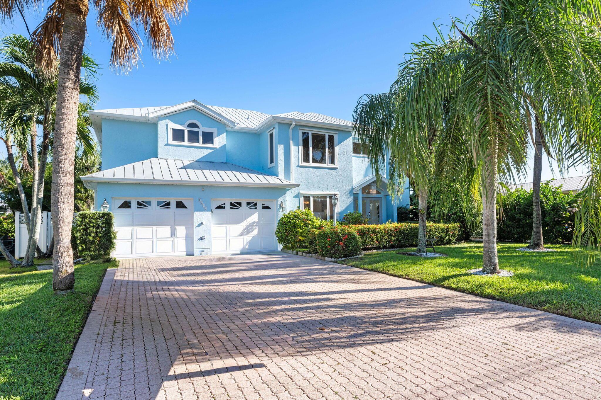 LIGHTHOUSE POINT - Residential