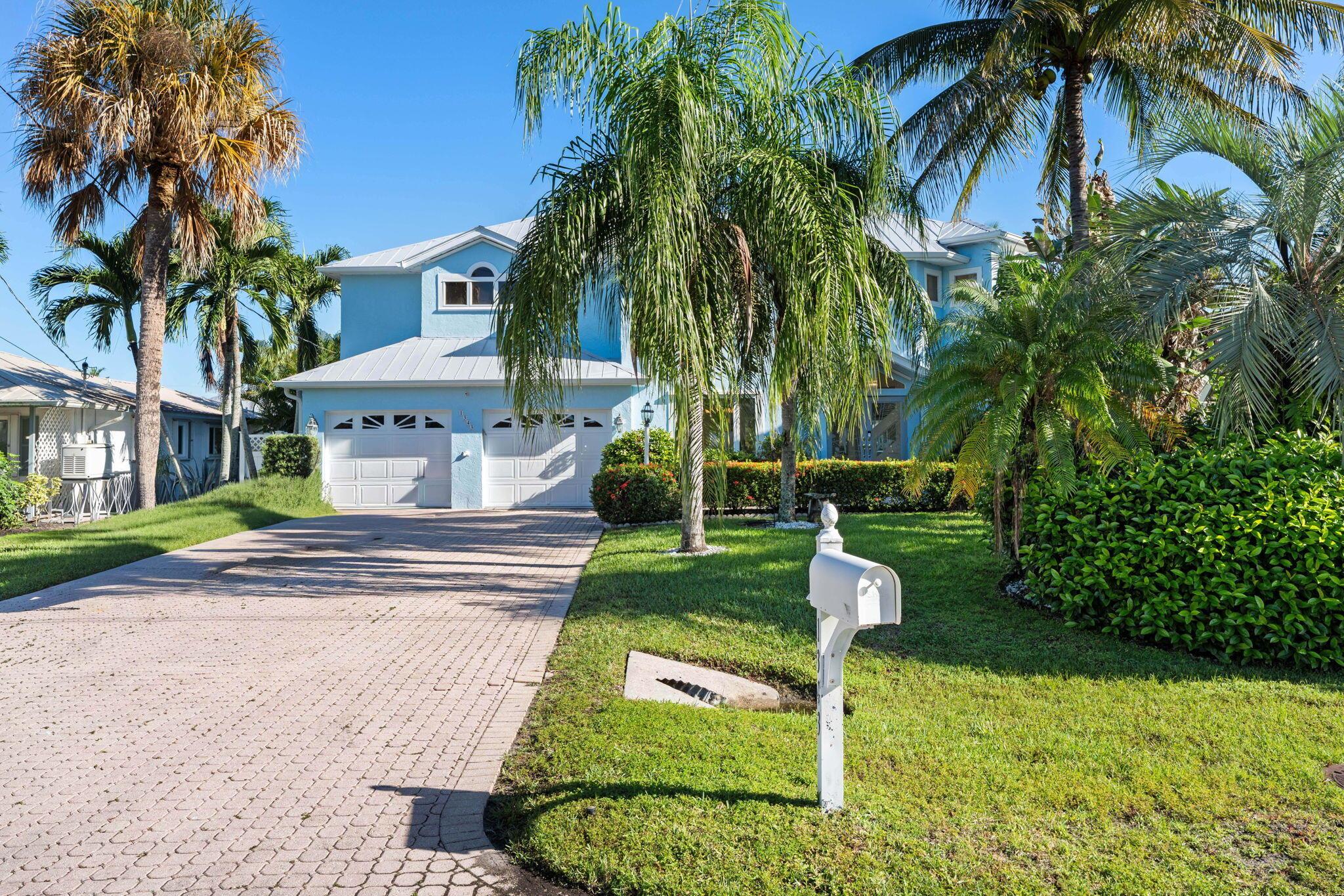 LIGHTHOUSE POINT - Residential