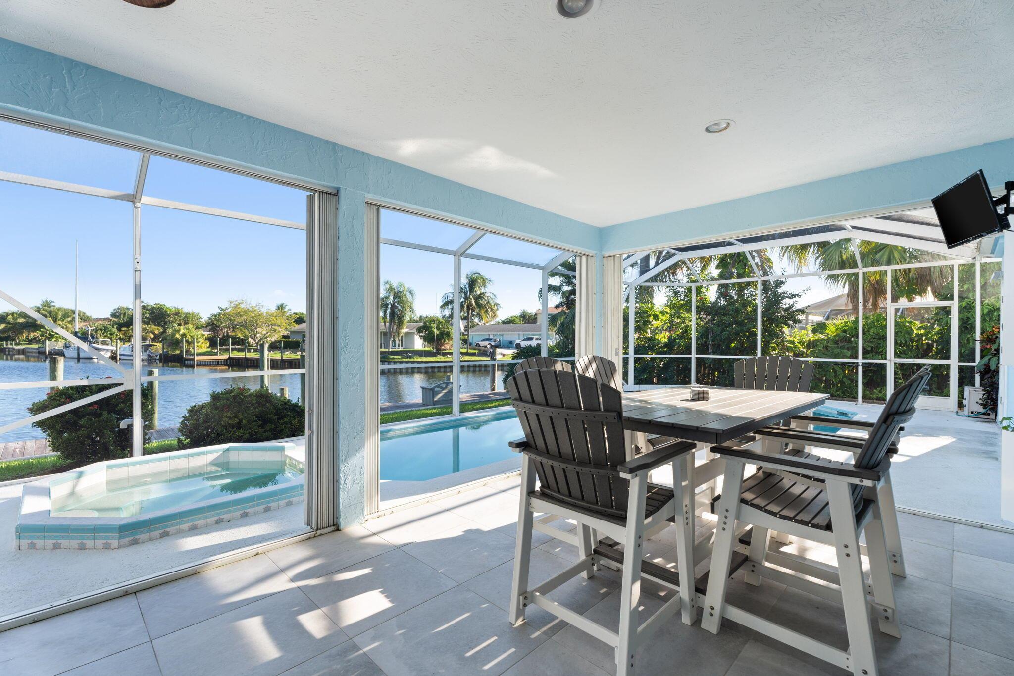 LIGHTHOUSE POINT - Residential