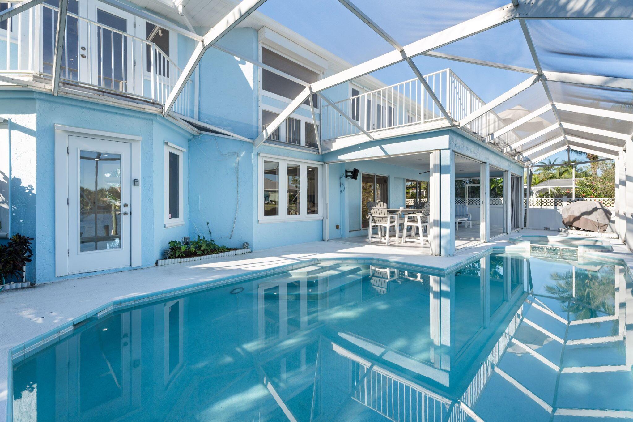 LIGHTHOUSE POINT - Residential