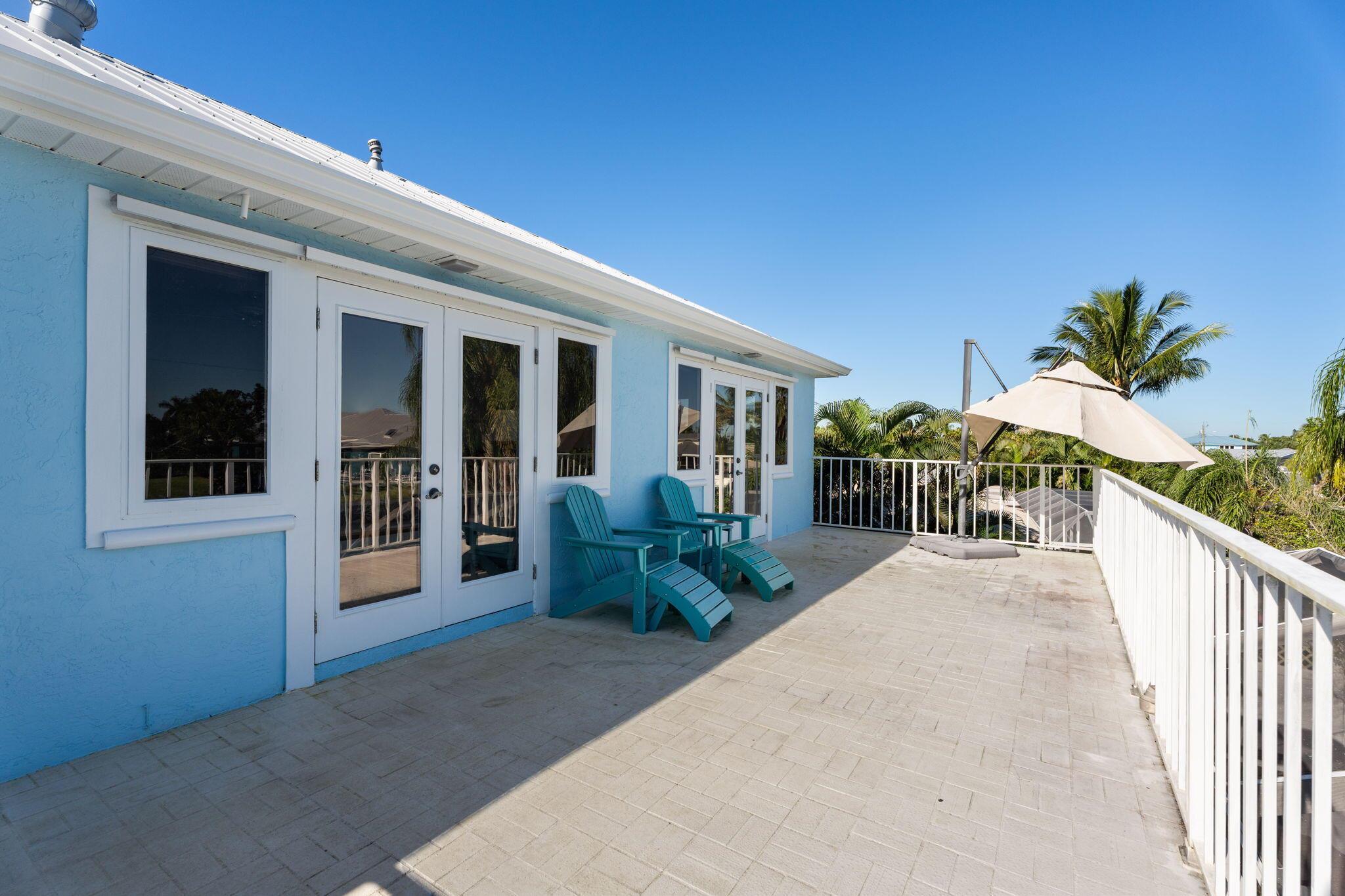 LIGHTHOUSE POINT - Residential