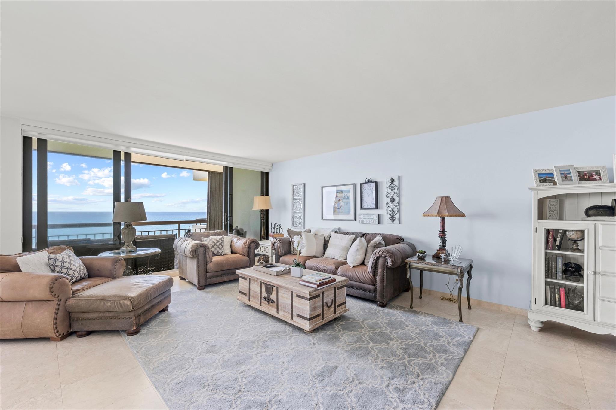 4050 N Ocean Dr 301