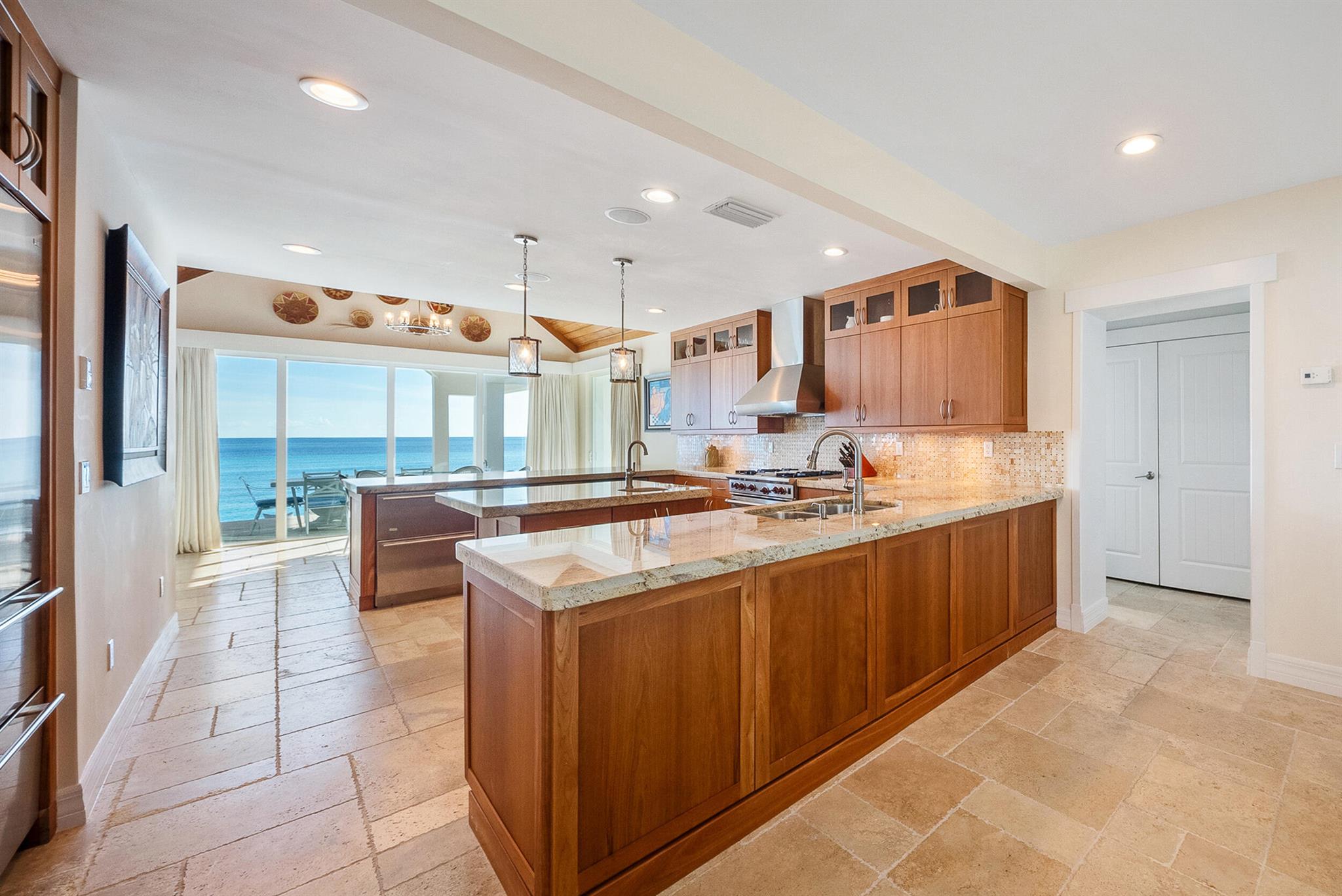 Cat Cay Yacht Club - Residential