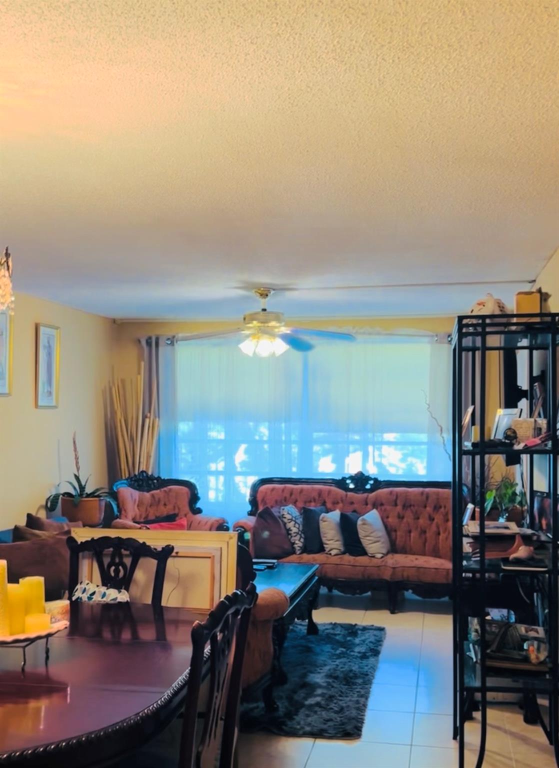 OMAGA CONDO - Residential