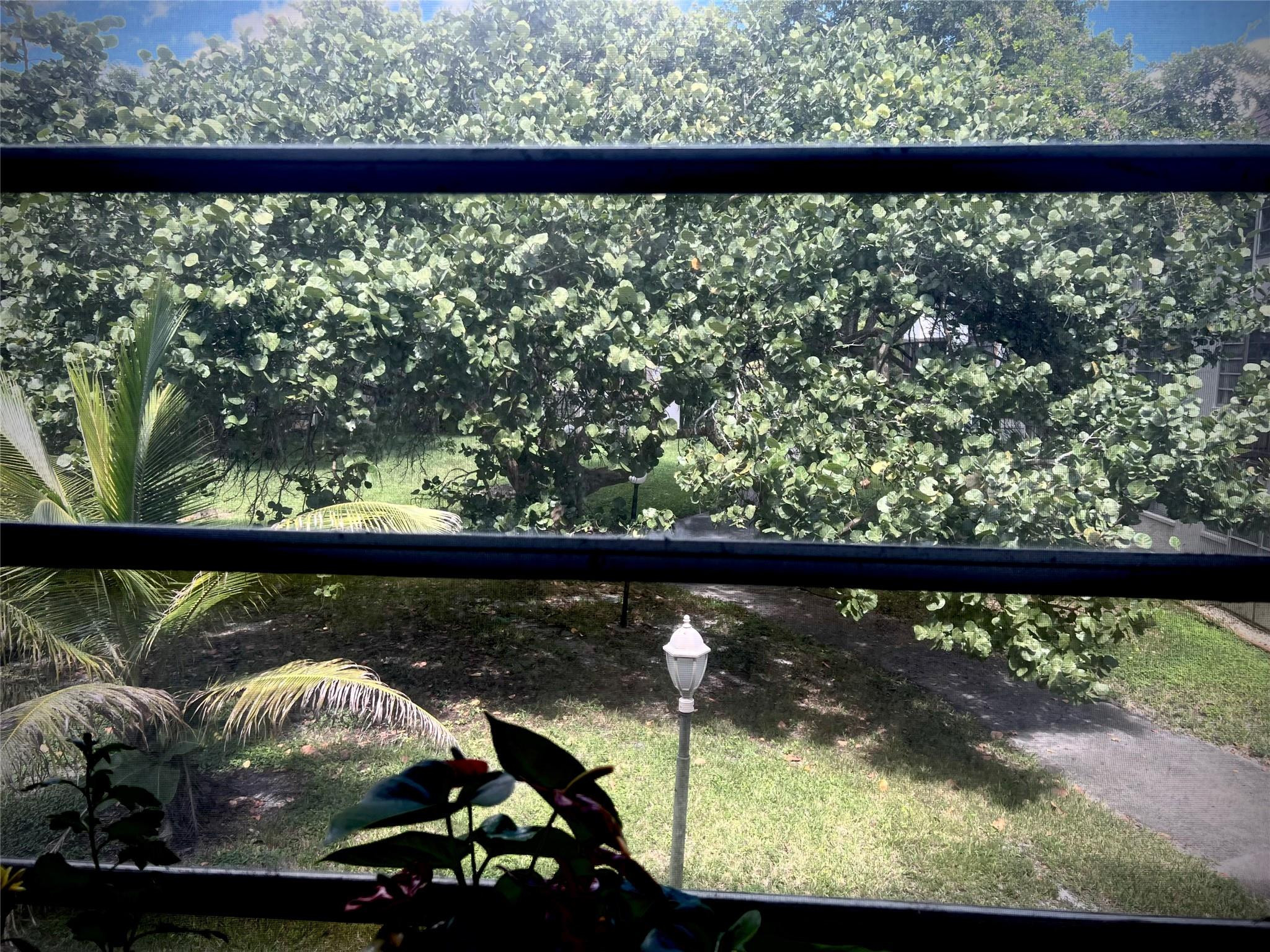 OMAGA CONDO - Residential