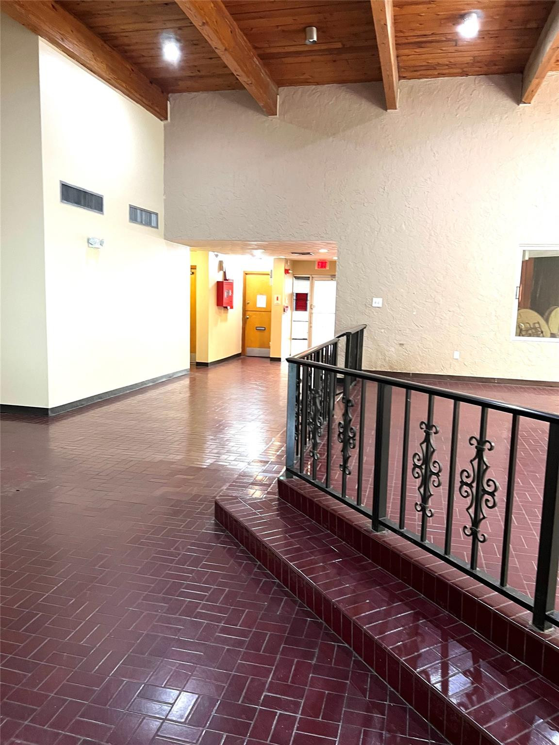 OMAGA CONDO - Residential