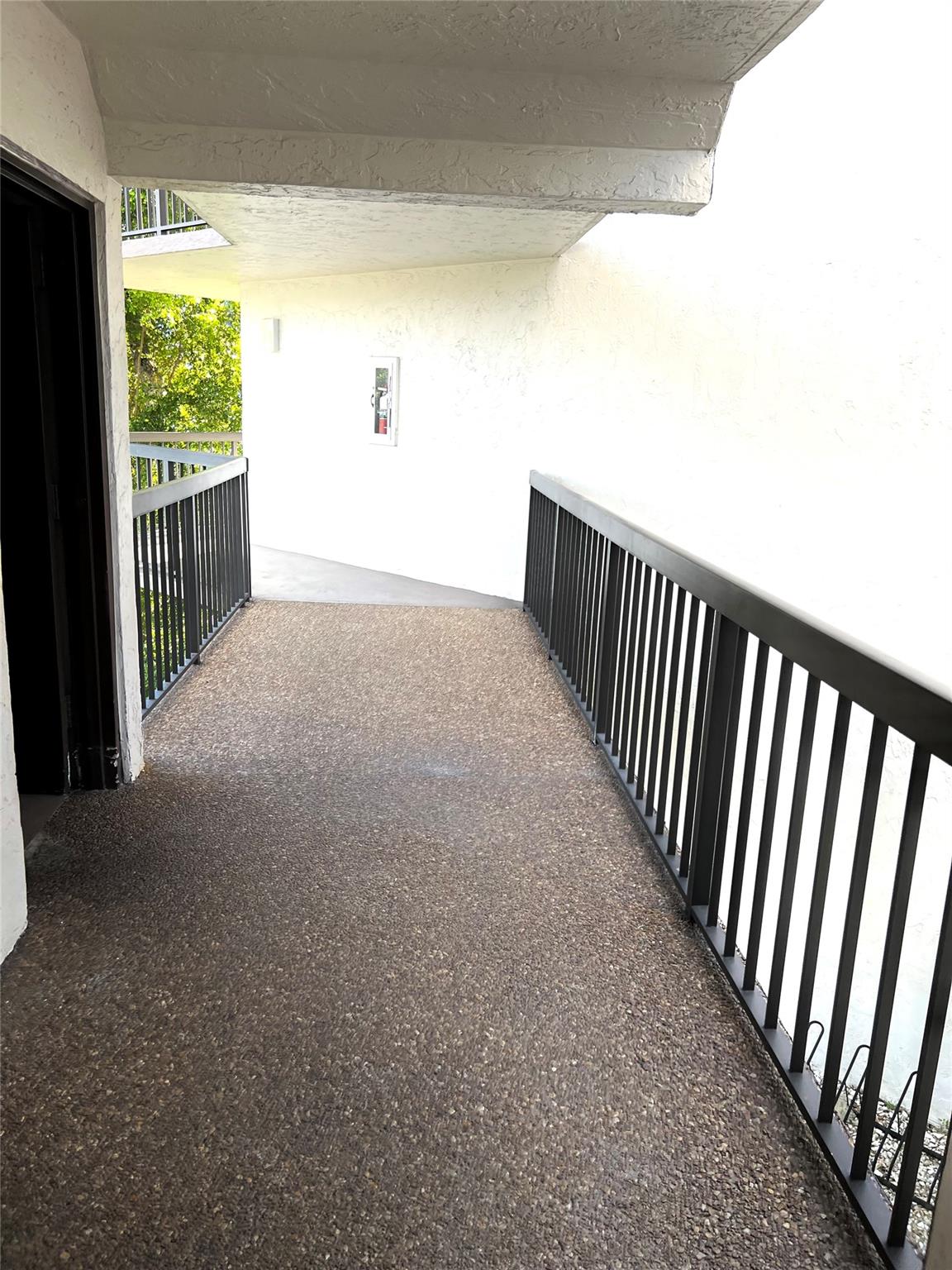 OMAGA CONDO - Residential