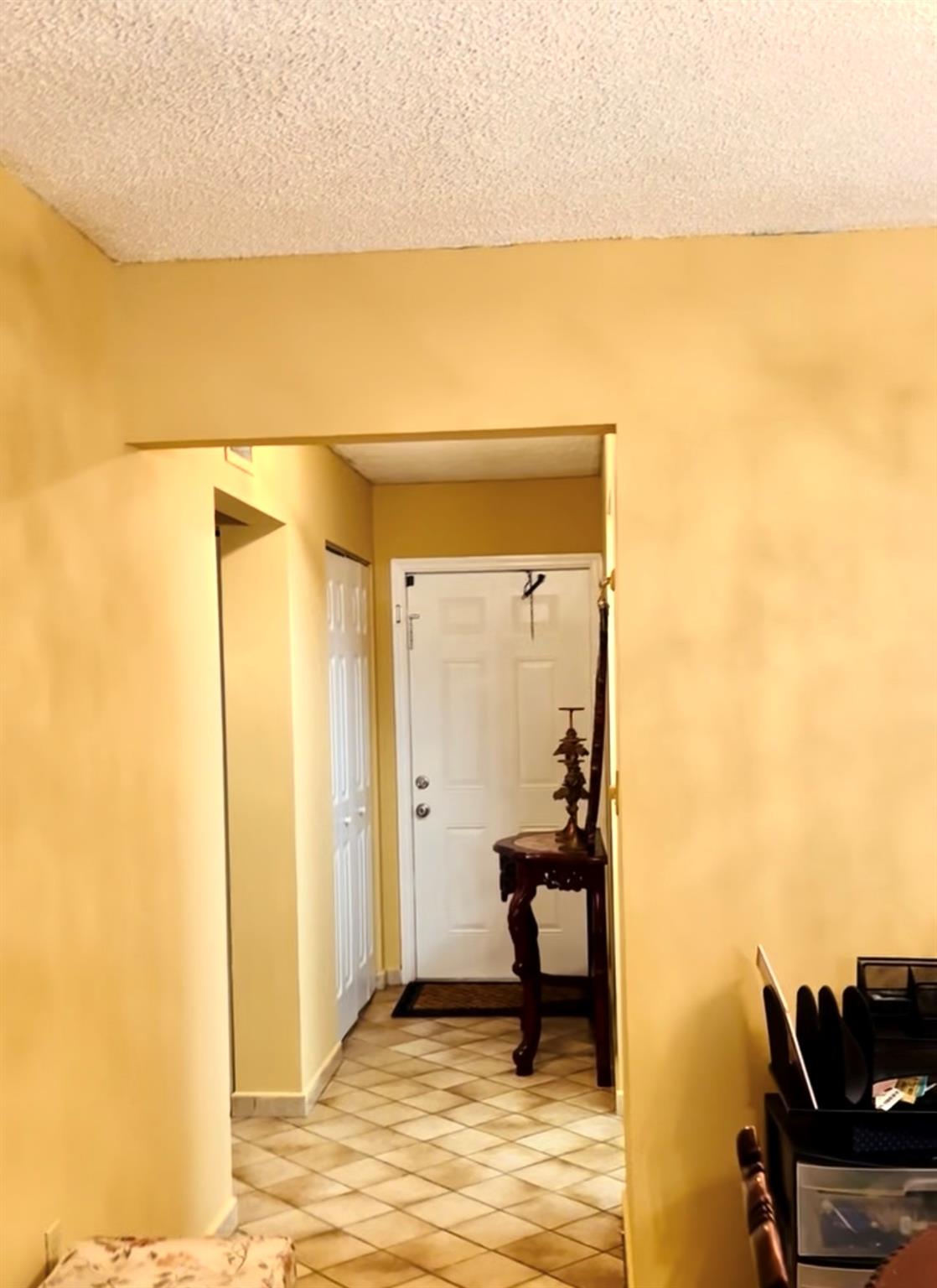 OMAGA CONDO - Residential